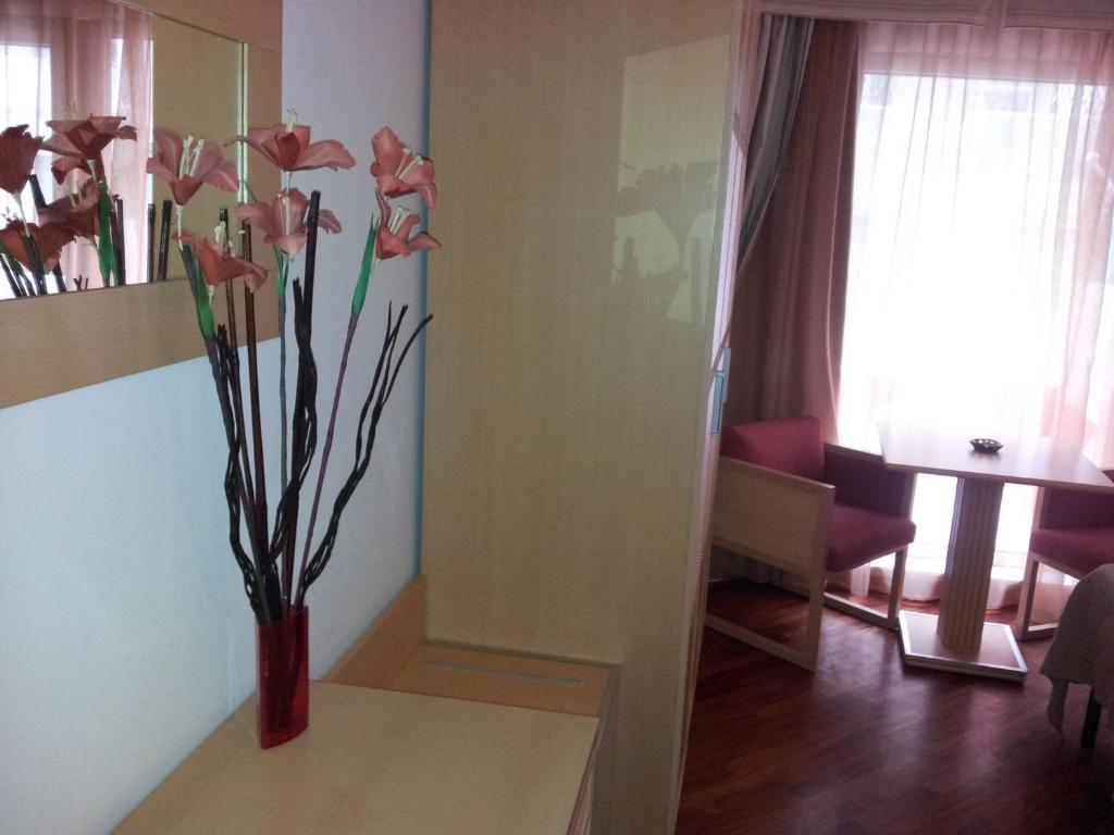 Catania Crossing B&B - Rooms & Comforts 객실 사진