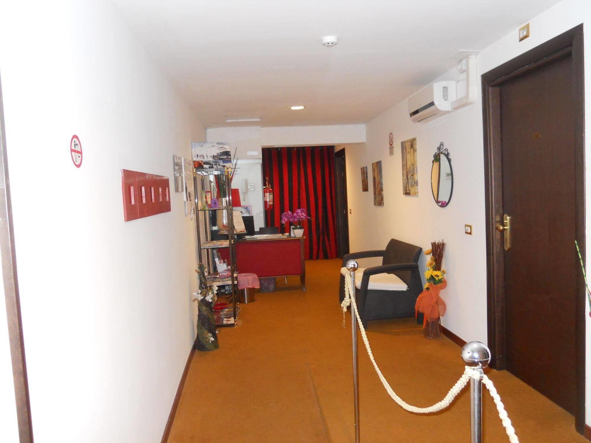Catania Crossing B&B - Rooms & Comforts 외부 사진